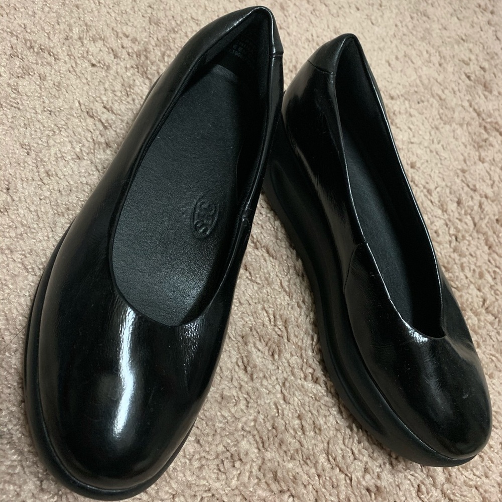 Work shoes